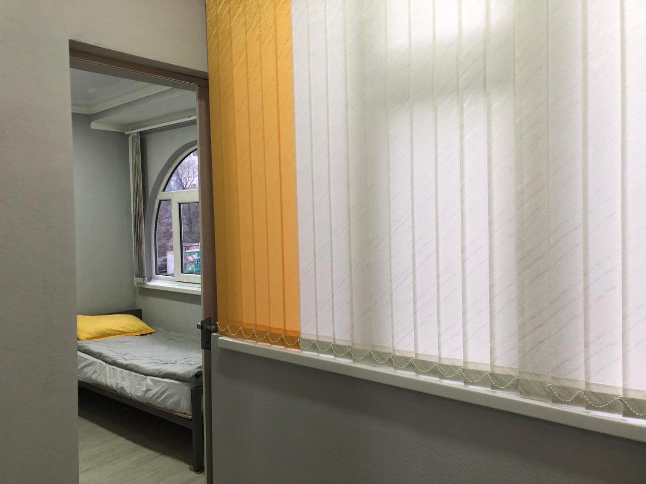 Flow Hostel Bishkek Bagian luar foto